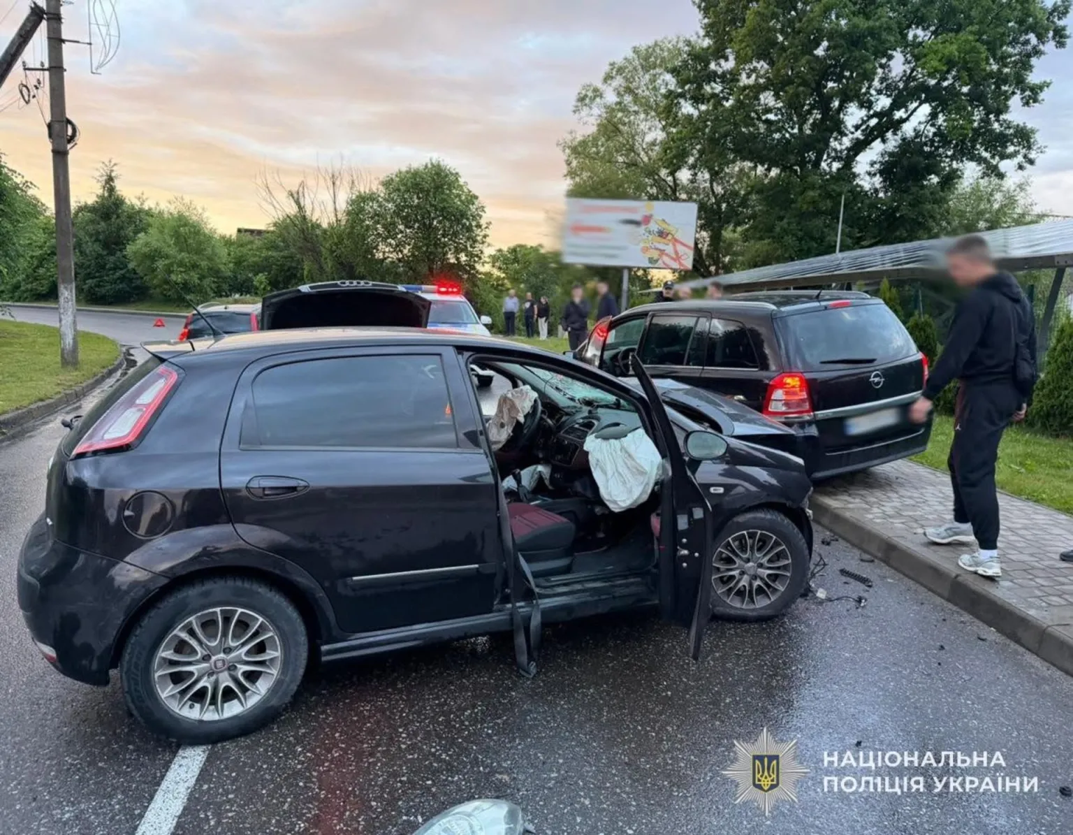 Потрійна автомобільна аварія у Моршині: троє травмованих та кримінальне провадження