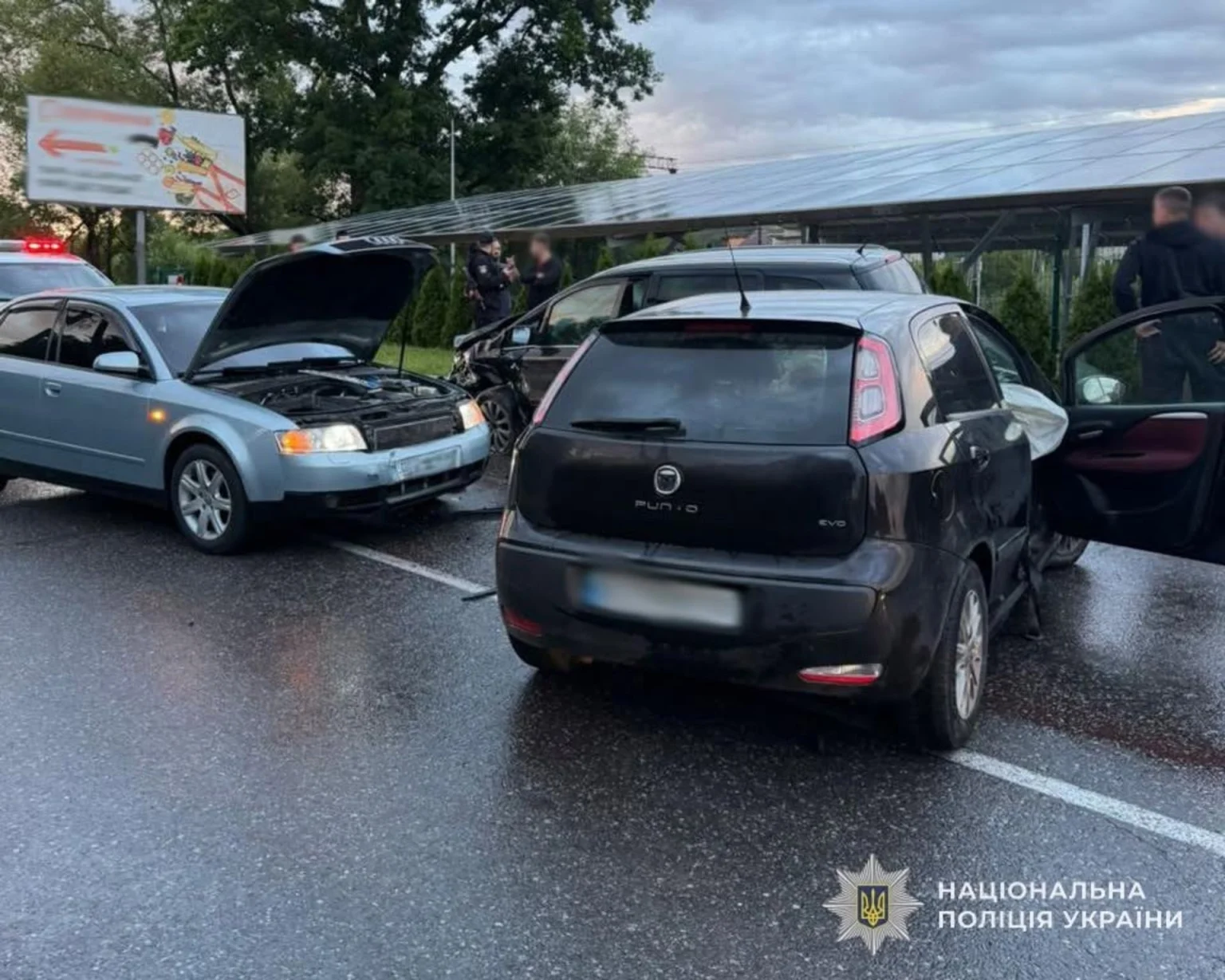 Потрійна автомобільна аварія у Моршині: троє травмованих та кримінальне провадження