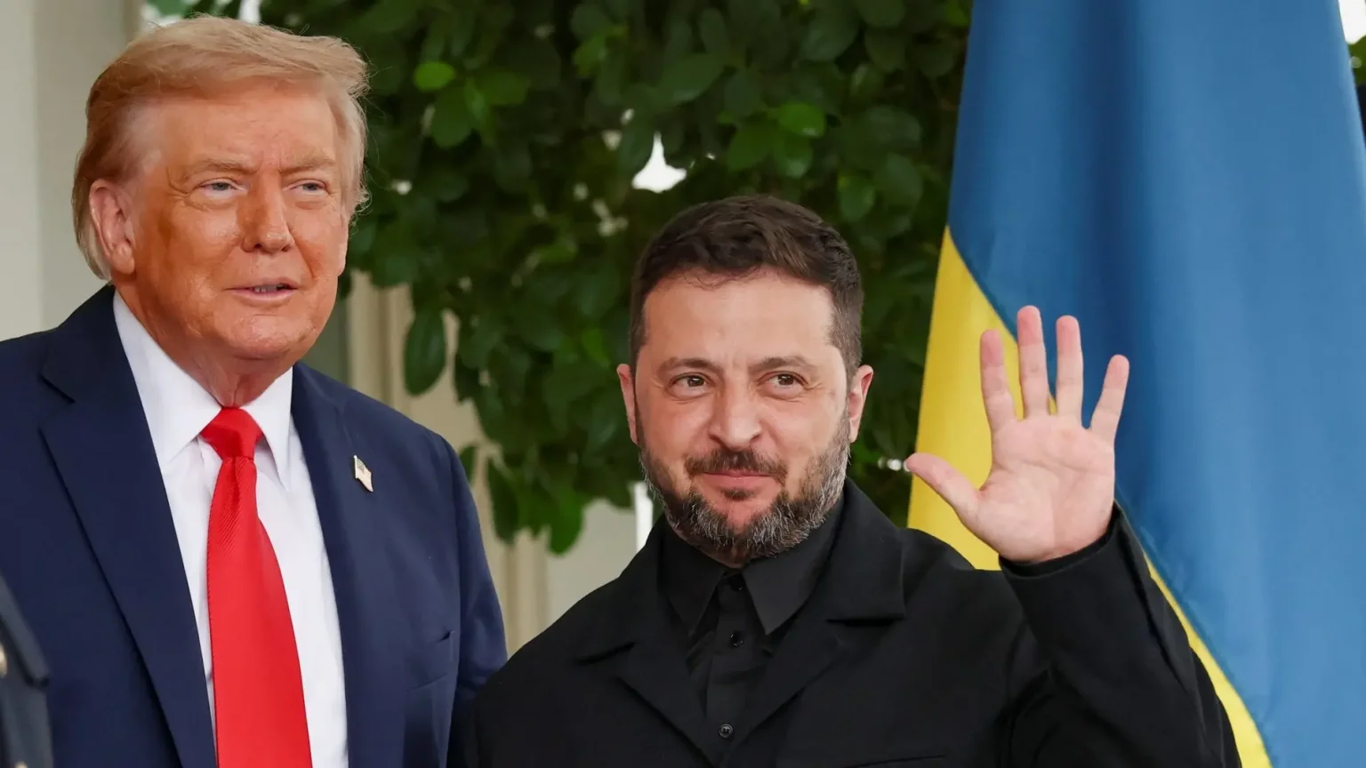 Дональд Трамп закликав Кремль до компромісу після перших переговорів із Володимиром Зеленським Дональд Трамп закликав Кремль до компромісу після перших переговорів із Володимиром Зеленським